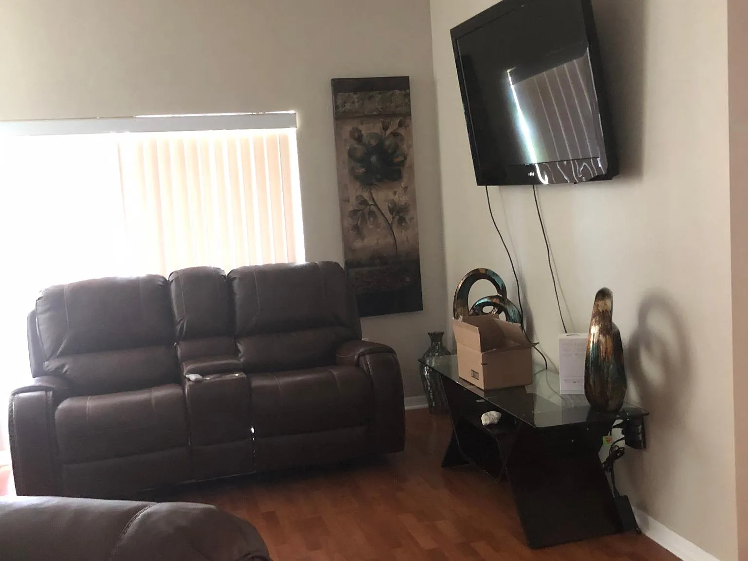 3 bed, 1450 sqft, $2,150 — Photo 2