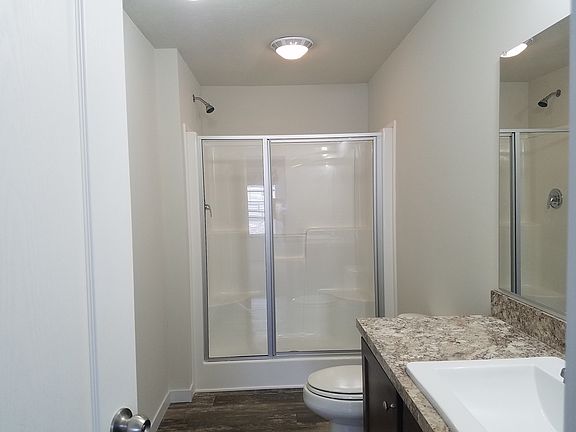 4th image of 8944 Briarwood Ave