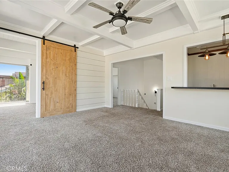 337 La Verne Ave — Photo 28