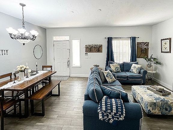 3rd image of 570 NW 50th Blvd