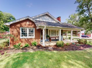 300 Woodlawn Ave #1413-A, Murray, KY 42071