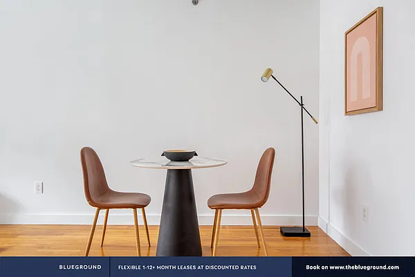 Rented by The Blueground | media 111