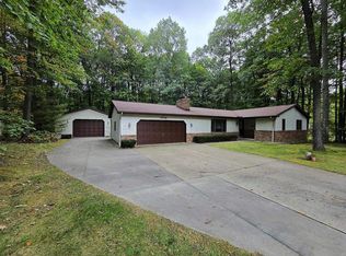 5734 Old Orchard Rd, Prudenville, MI 48651