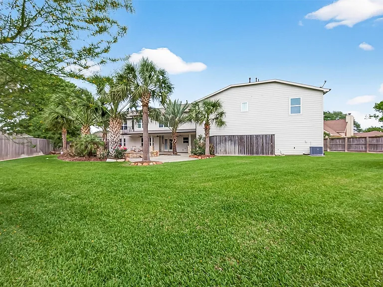 903 Sugarfield Ct — Photo 35