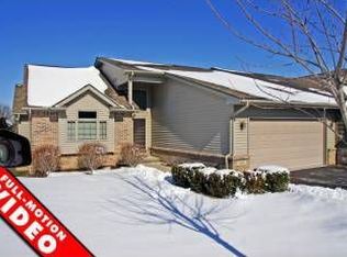 1036 Mildred J Ct, Brighton, MI 48116