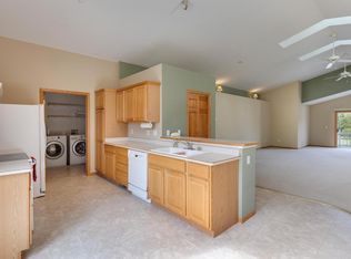 113 Carriage Way, Deforest, WI 53532