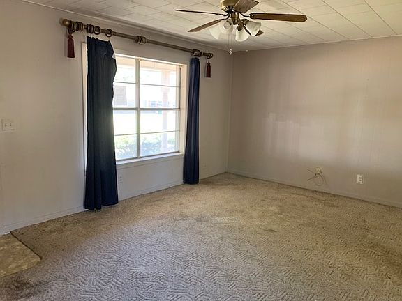 2nd image of 900 Gail St