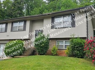2433 Meade Cir, Chattanooga, TN 37406
