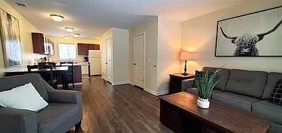4th image of 3877 Vale Dr