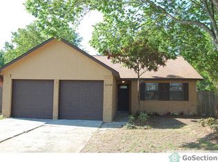 4719 Croker Ridge Rd, Houston, TX 77053