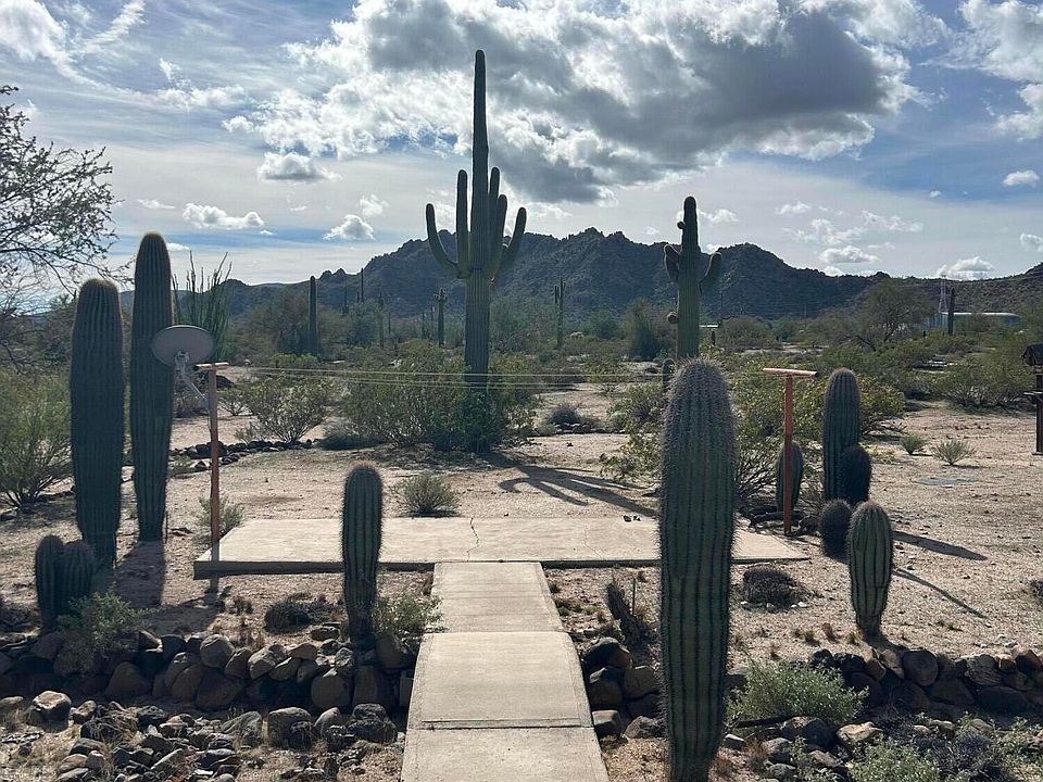 1st image of 52301 W CARDINAL Road