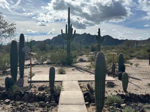 52301 W CARDINAL Road, Maricopa, AZ 85139