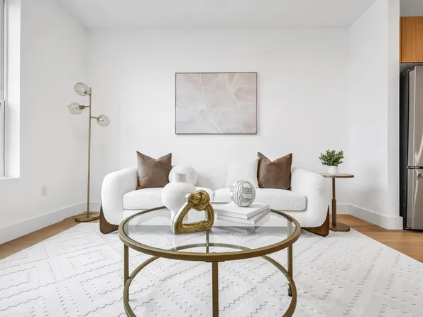 649 38th Street image 16 of 28