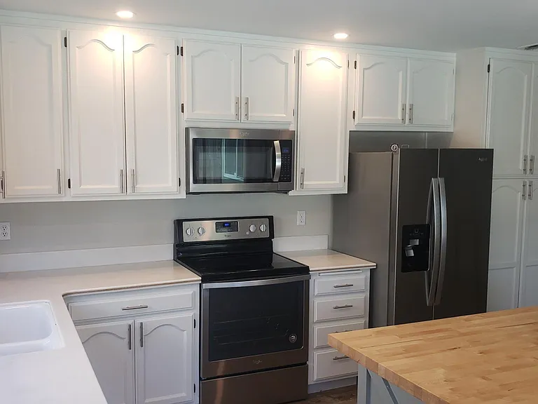 2728 Tiber Dr — Photo 7