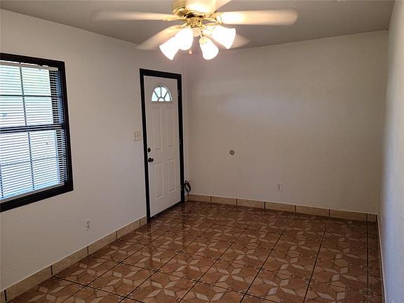 2nd image of 4400 Monna St
