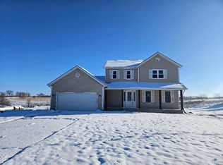 562 40th Ave, Pleasantville, IA 50225