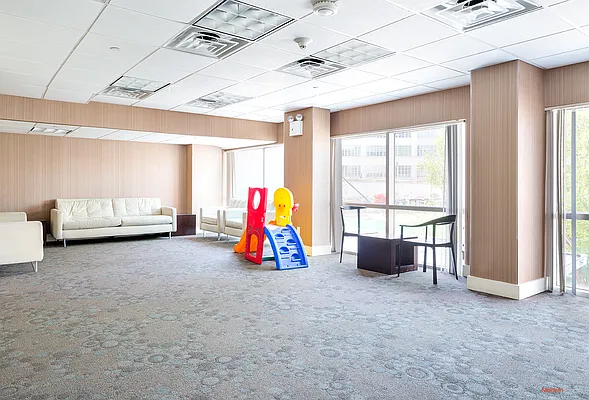 Rented by Modern Spaces | media 17