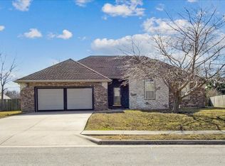 4426 W Stone Ridge Rd, Battlefield, MO 65619