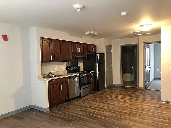 43 Clay St #E — Photo 4