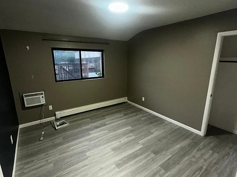 446 Clifton Ave #2 — Photo 10