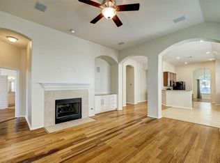 13926 Roanoke Falls Dr #13926, Cypress, TX 77429
