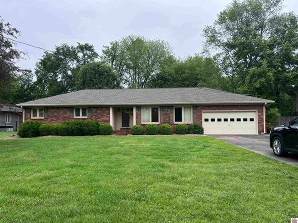 1708 Melrose Dr, Murray, KY 42071