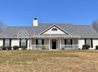 310 Harris Ave, Locust Grove, GA 30248