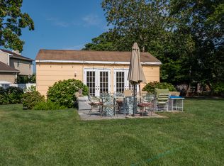 121 Inlet Rd W, Hampton Bays, NY 11946