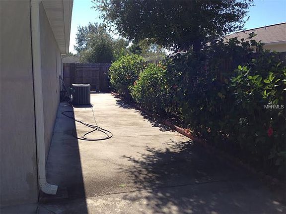 3rd image of 2500 Dumas Dr