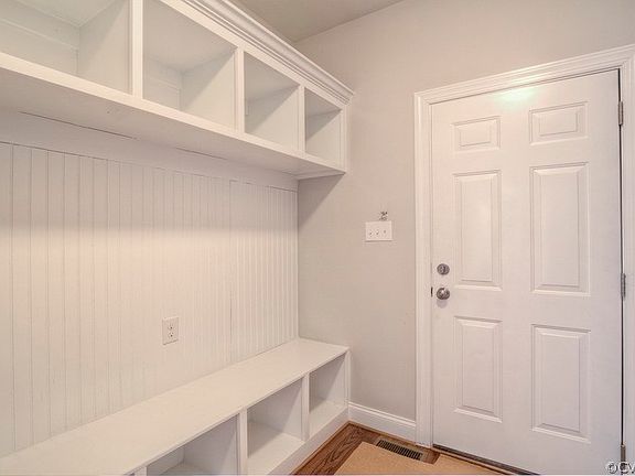2nd image of 5339 Heather Brook Lane Gln