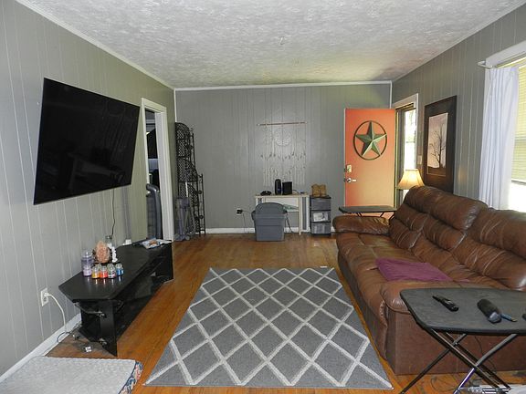 5th image of 174 Delmar Dr