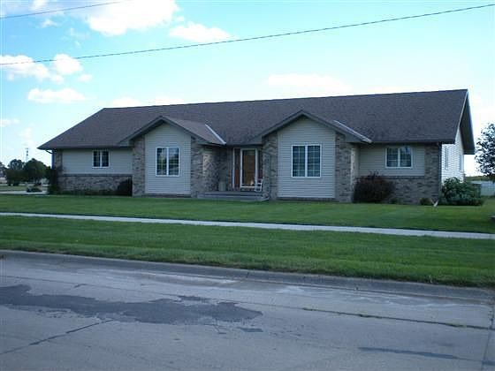 1st image of 1403 7th St