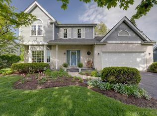 1N106 Papworth St, Carol Stream, IL 60188