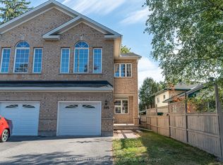 999 Pinecrest Rd, Ottawa, ON K2B6B4