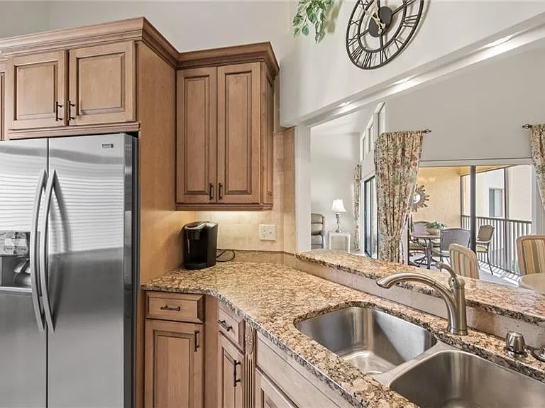 577 Beachwalk Cir #R-202 — Photo 12