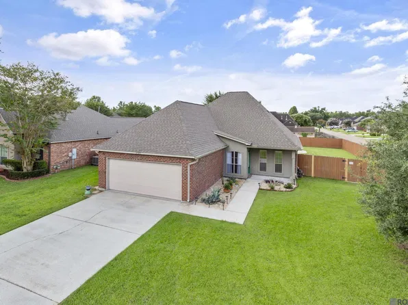 37395 Cypress Turn Ave, Geismar, LA 70734