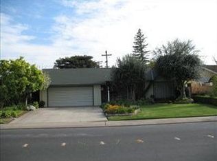 1136 Mount Vernon Dr, Modesto, CA 95350