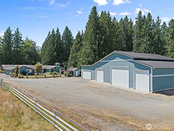 3rd image of 3915 silvana terrace road