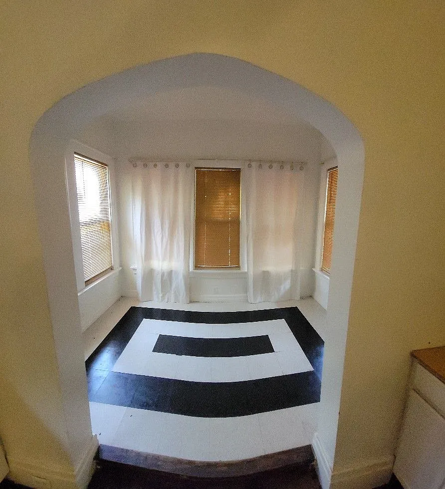 2 bed, 2.0 bath, 1200 sqft, $850 — Photo 1