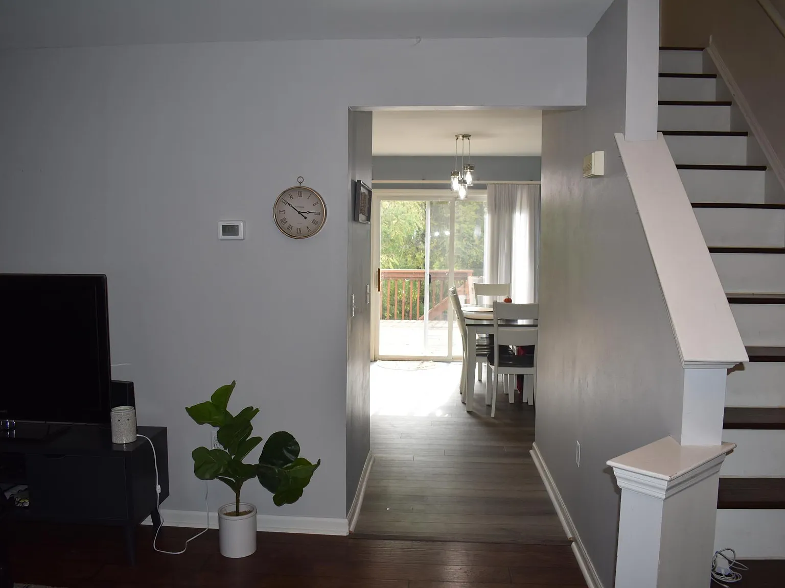 110 Harvard Ave — Photo 3