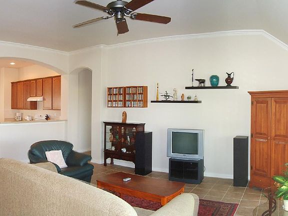 3rd image of 9129 Starwood Ln