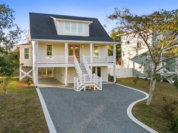 103 NE 64th Street, Oak Island, NC 28465