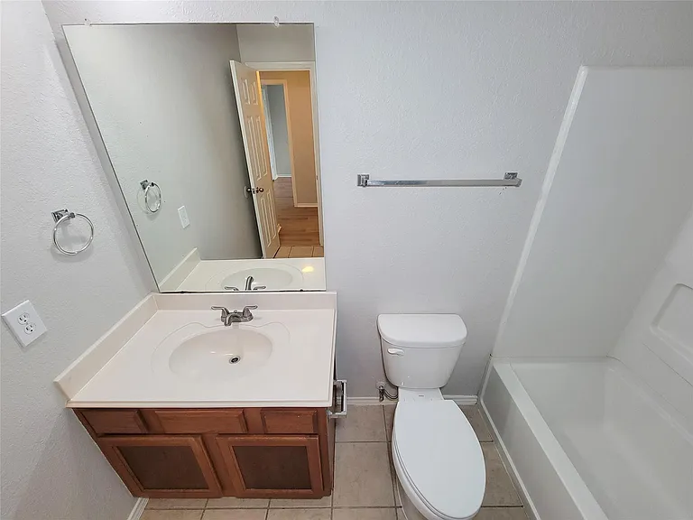7438 Fox Knoll Ln — Photo 28