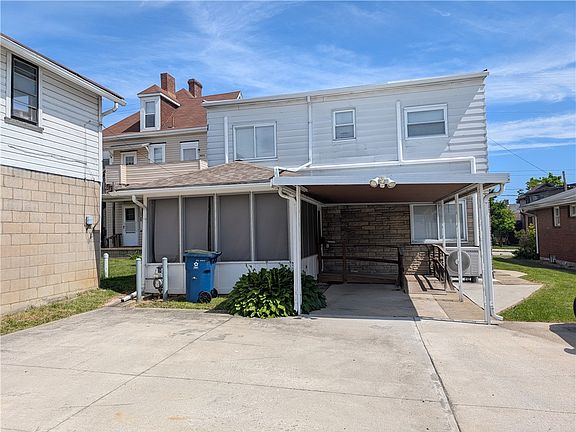 4th image of 207 Depot St