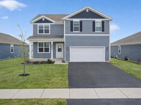 10421 Privet Dr, Saint John, IN 46373