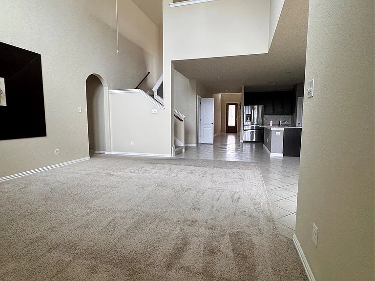 914 Emory Stable Dr — Photo 32