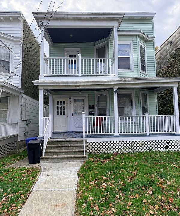 1st image of 90 Woodlawn Ave #2
