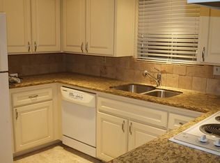 1625 Beachcomber Ln, Houston, TX 77062