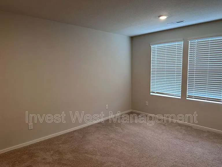2635 NE 116th Pl — Photo 16