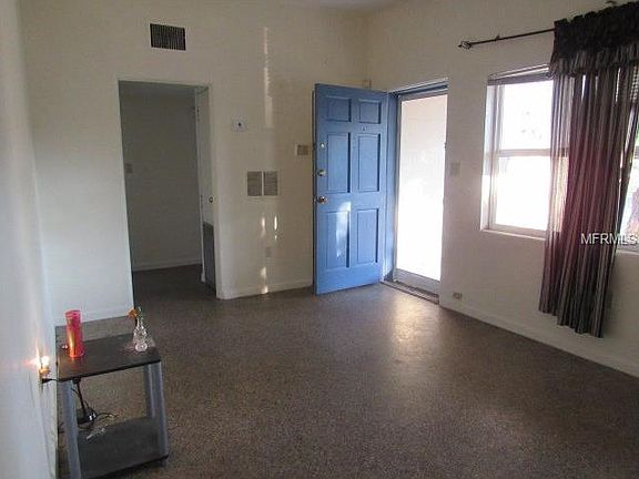 5th image of 5119 Londonderry Blvd